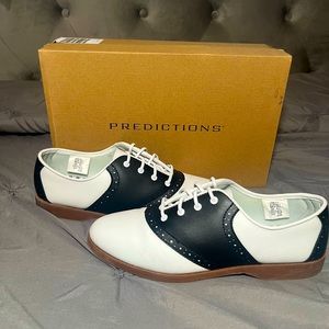 Saddle Oxfords blue and white casual school shoes.